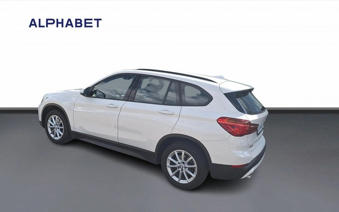 BMW X1 cena 107900 przebieg: 49122, rok produkcji 2021 z Swarzędz małe 352